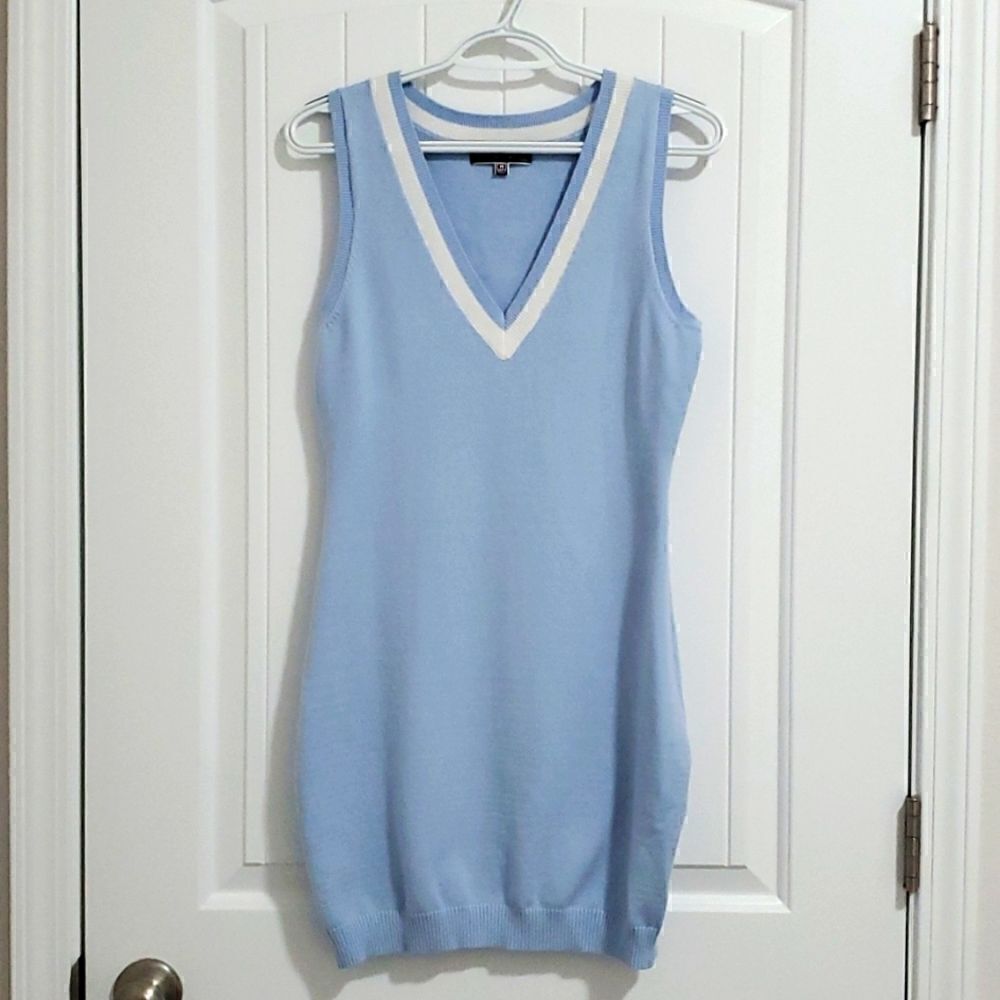 Blue Blush Woman's knit dress, size medium